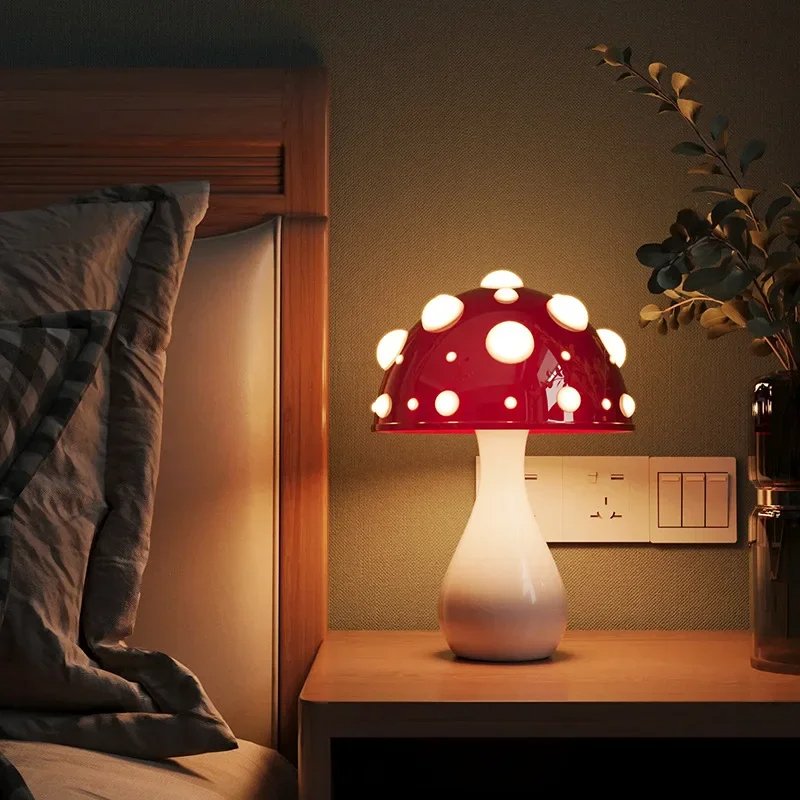 Pilzlampe mit LED Tricolor™ | Design Revolution