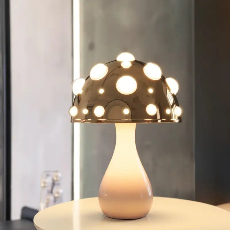 Pilzlampe mit LED Tricolor™ | Design Revolution